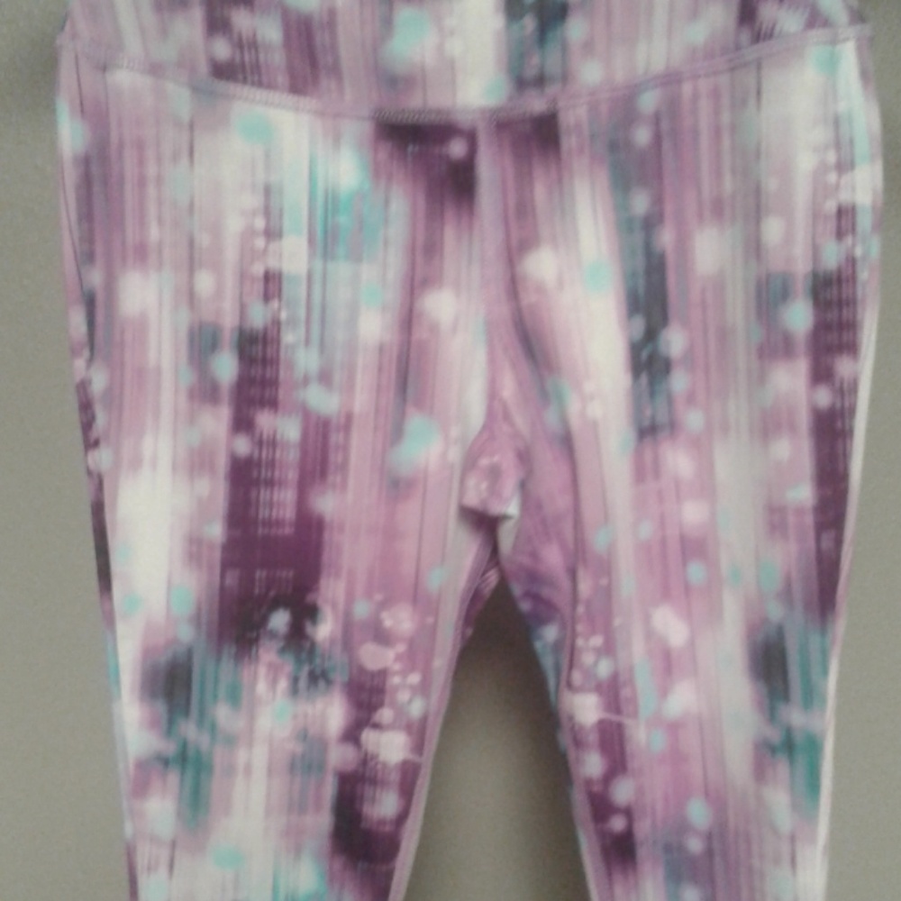 Athletic pants